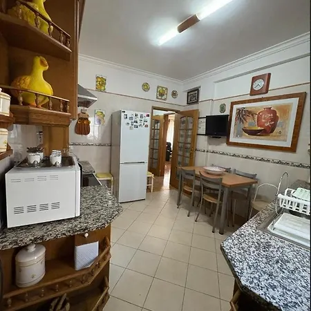 Casa De Ferias T1 4 Pax Em Pt Fully Equipped 1-bedroom House Up To 4 Prs Semesterbostad